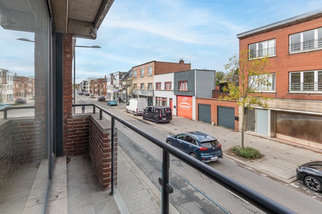 Dendermondsesteenweg 71 bus 101 12