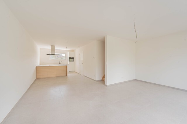 Lot 5 5