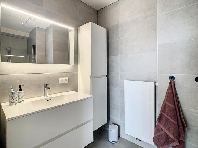 2800 Mechelen - Karperstraat 9 102 8